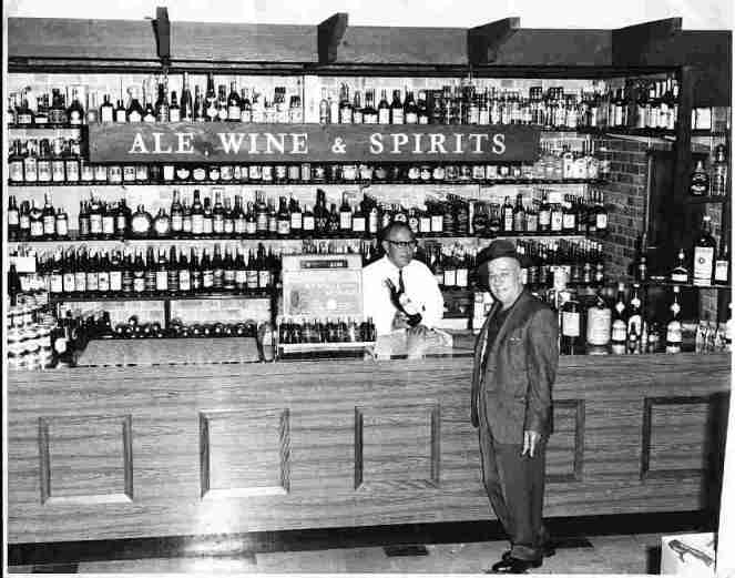 Interior of D.C. Mills store, corner of Tarwin Street & Commercial Road, Morwell in the 1940s. 